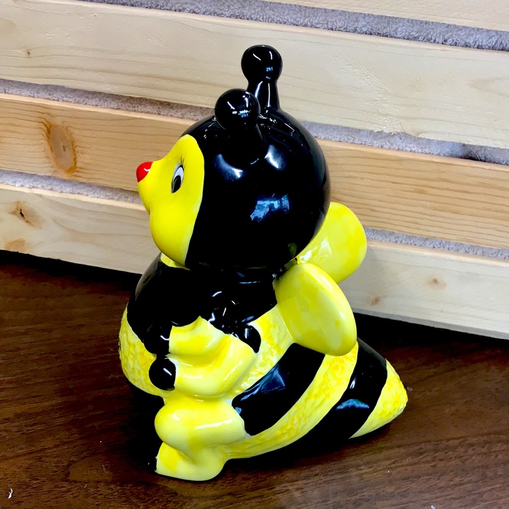 Vintage Mary Kay Ceramic Bee-liever Coin Bank - Picture 5 of 7